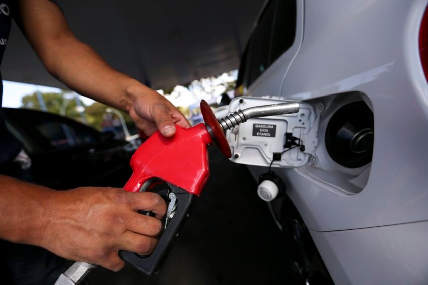 Com Aumento No Preço Dos Combustíveis Previsão Da Inflação Para 2023 Sobe Para 49 Lp 